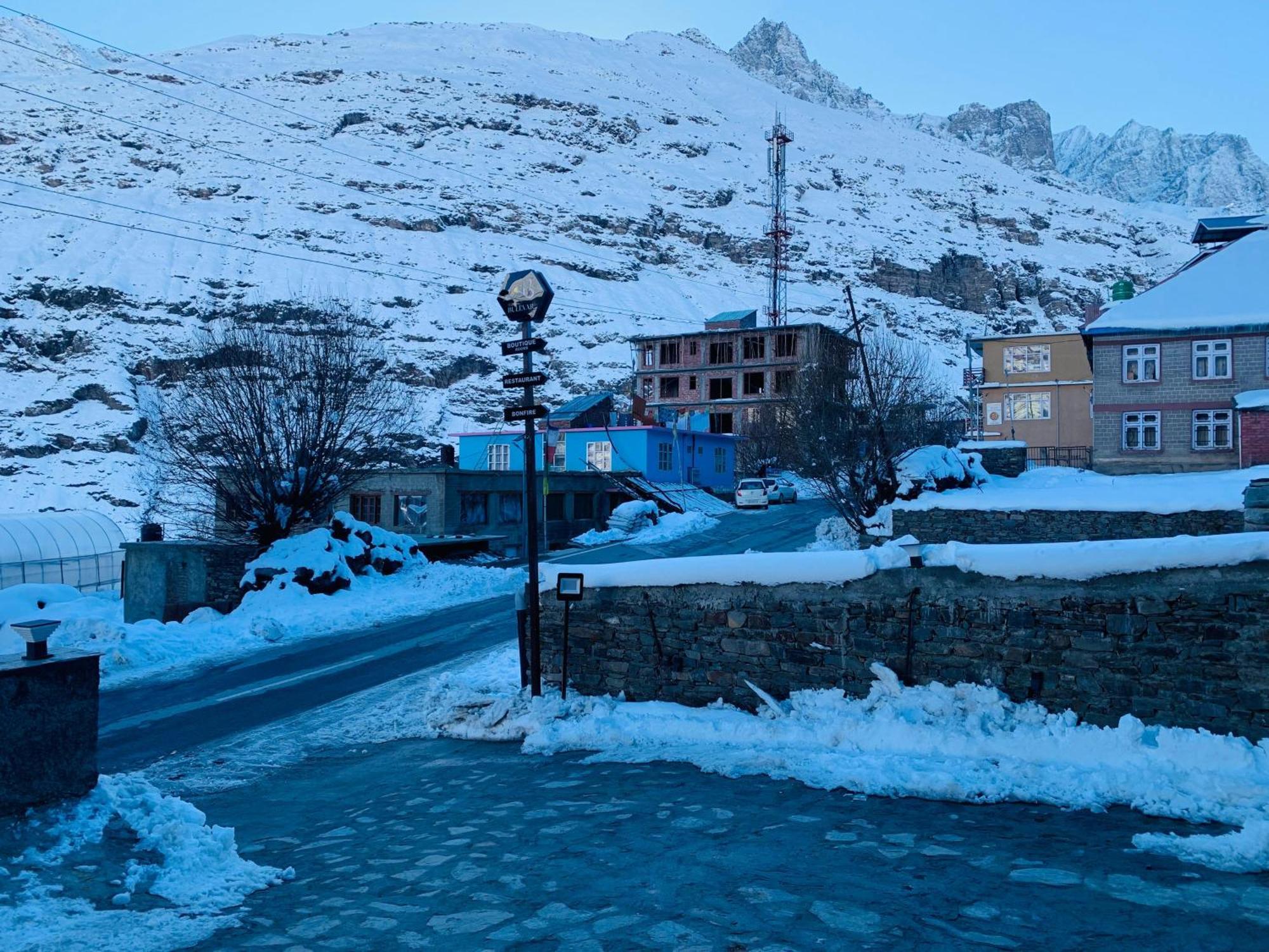The Bulevar - Whispering Willows Otel Sissu Dış mekan fotoğraf