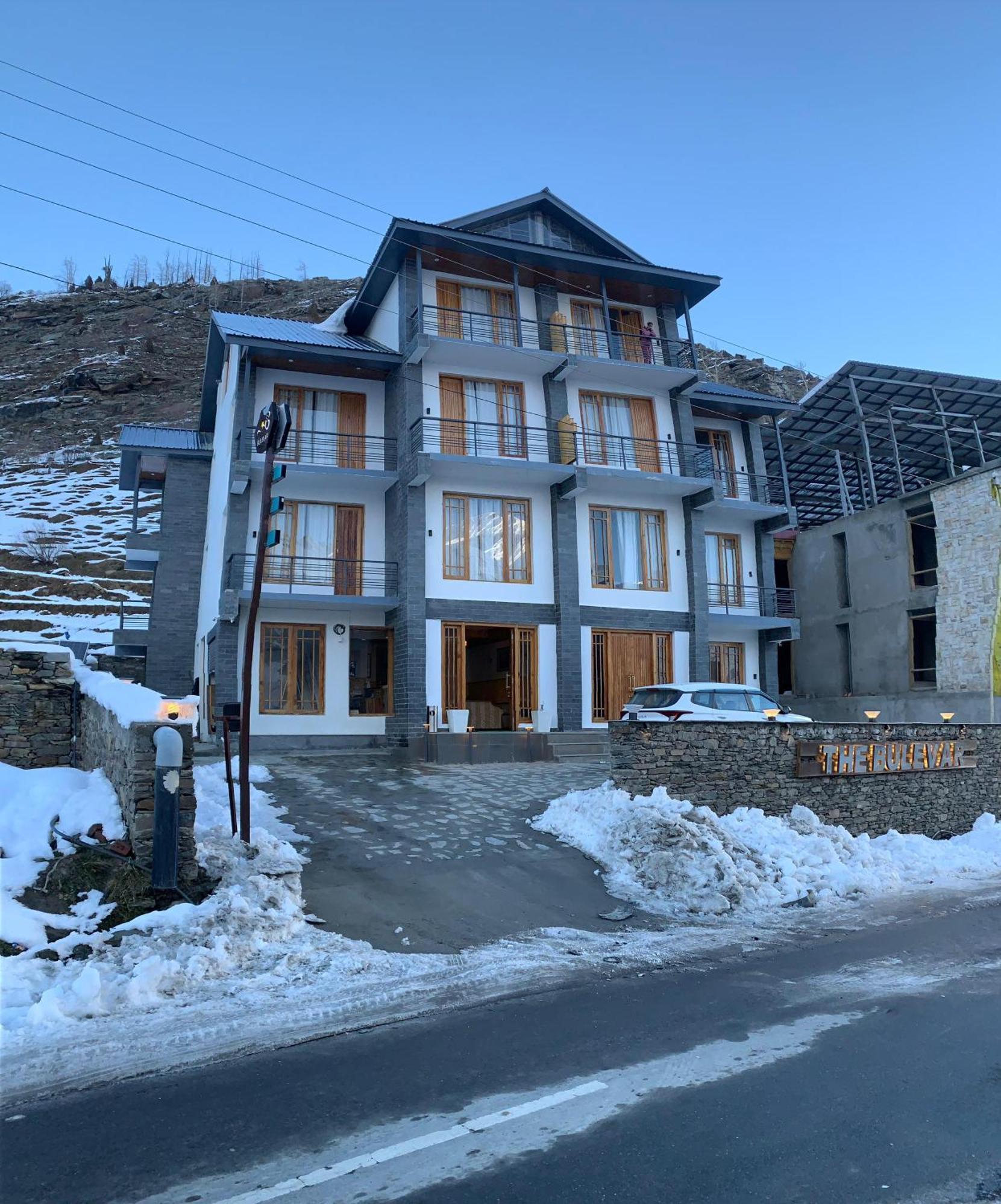 The Bulevar - Whispering Willows Otel Sissu Dış mekan fotoğraf